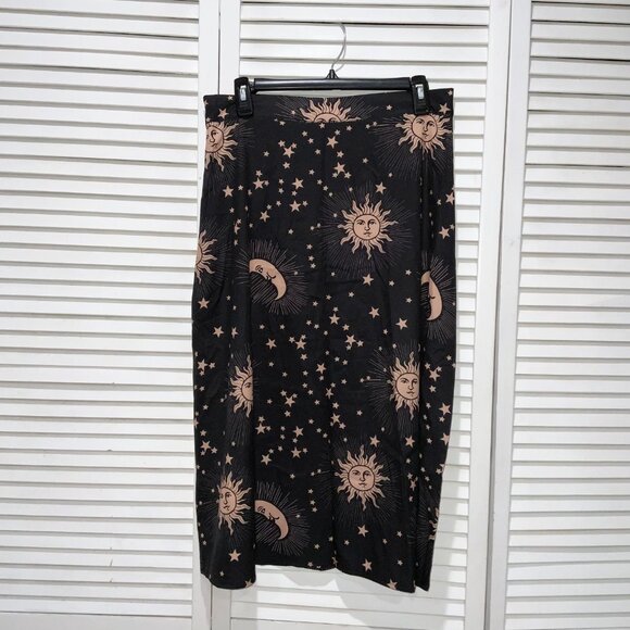 Romwe Sun and Moon Celestial A-Line Skirt Print - Picture 4 of 5